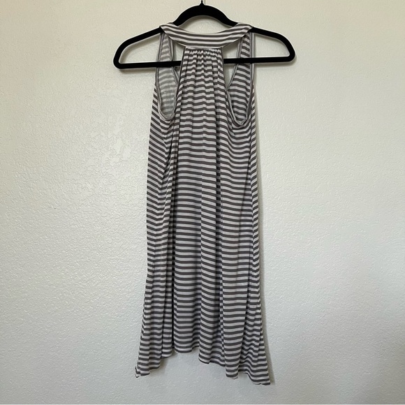 2/$30 CAbi Striped Halter Tunic Top SZ XS - Picture 6 of 13